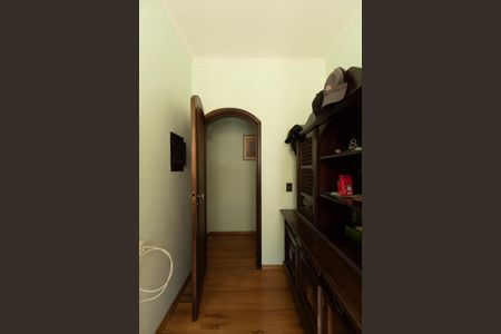 Casa para alugar com 290m², 5 quartos e 2 vagasEscritório 