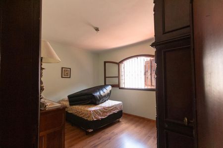 Casa para alugar com 290m², 5 quartos e 2 vagasQuarto 2