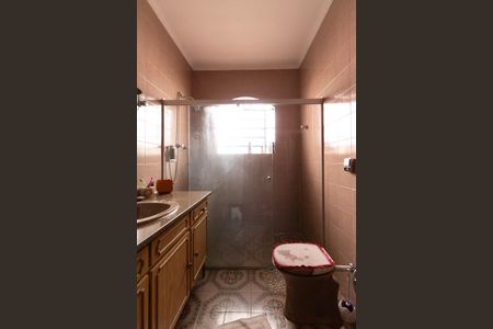 Casa para alugar com 290m², 5 quartos e 2 vagasBanheiro Social 