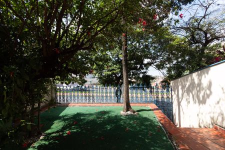 Casa para alugar com 290m², 5 quartos e 2 vagasFrente 