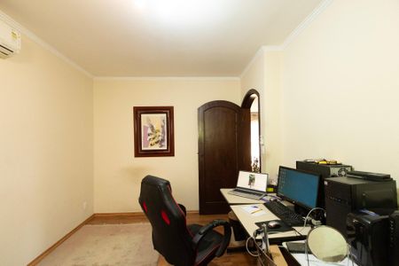 Casa para alugar com 290m², 5 quartos e 2 vagasQuarto 4 Piso Superior