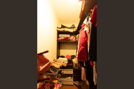 Casa para alugar com 290m², 5 quartos e 2 vagasCloset 