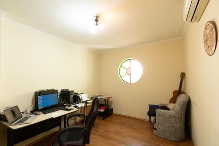 Casa para alugar com 290m², 5 quartos e 2 vagasQuarto 4 Piso Superior