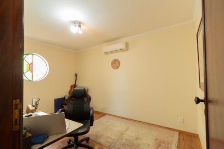 Casa para alugar com 290m², 5 quartos e 2 vagasQuarto 4 Piso Superior