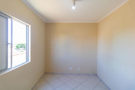 Apartamento à venda com 60m², 2 quartos e 1 vagaQuarto 02