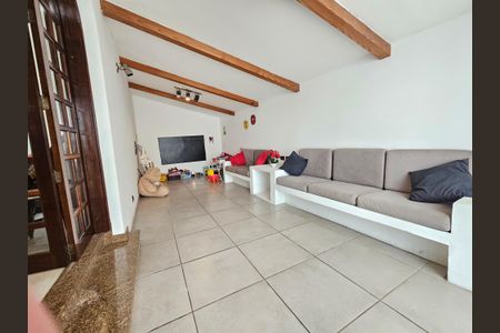 Casa para alugar com 160m², 4 quartos e 3 vagasSala 2