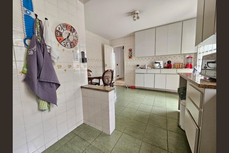 Casa para alugar com 160m², 4 quartos e 3 vagasCozinha