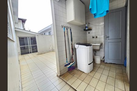 Casa para alugar com 160m², 4 quartos e 3 vagasÁrea de Serviço