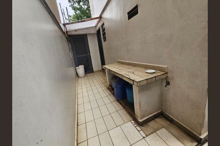 Casa para alugar com 160m², 4 quartos e 3 vagasCorredor