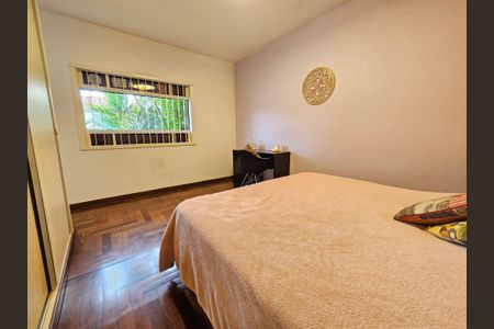 Casa para alugar com 160m², 4 quartos e 3 vagasQuarto 2