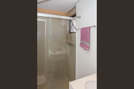 Apartamento à venda com 136m², 3 quartos e 2 vagas Apartamento à venda com 136m², 3 quartos e 2 vagasBanheiro da Suíte 3