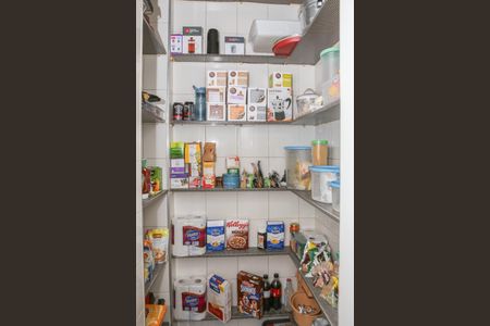 Apartamento à venda com 136m², 3 quartos e 2 vagas Apartamento à venda com 136m², 3 quartos e 2 vagasCozinha