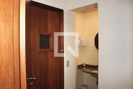 Apartamento à venda com 136m², 3 quartos e 2 vagas Apartamento à venda com 136m², 3 quartos e 2 vagasSauna