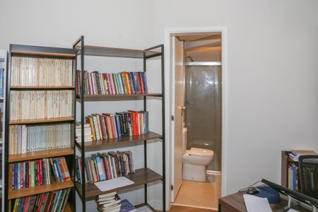 Apartamento à venda com 136m², 3 quartos e 2 vagas Apartamento à venda com 136m², 3 quartos e 2 vagasSuíte 3