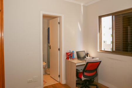 Apartamento à venda com 136m², 3 quartos e 2 vagas Apartamento à venda com 136m², 3 quartos e 2 vagasSuíte 2