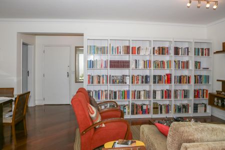 Apartamento à venda com 136m², 3 quartos e 2 vagas Apartamento à venda com 136m², 3 quartos e 2 vagasSala