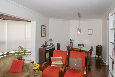 Apartamento à venda com 136m², 3 quartos e 2 vagas Apartamento à venda com 136m², 3 quartos e 2 vagasSala