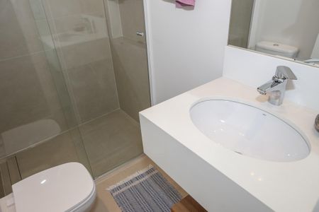 Apartamento à venda com 136m², 3 quartos e 2 vagas Apartamento à venda com 136m², 3 quartos e 2 vagasBanheiro da Suíte 3