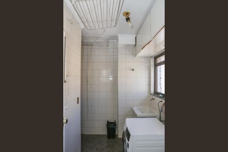 Apartamento à venda com 136m², 3 quartos e 2 vagas Apartamento à venda com 136m², 3 quartos e 2 vagasÁrea de Serviço