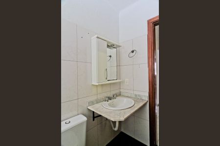 Casa de condomínio à venda com 88m², 2 quartos e sem vagaBanheiro