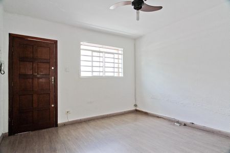 Casa de condomínio à venda com 88m², 2 quartos e sem vagaSala