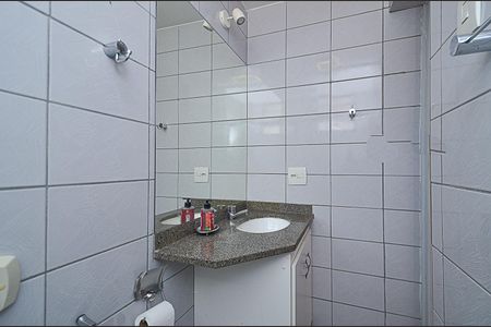 Banheiro Suíte de apartamento para alugar com 1 quarto, 57m² em Funcionários, Belo Horizonte