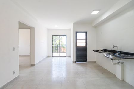 Apartamento para alugar com 2 quartos, 60m² em Outeiro de São Fernando, Barueri