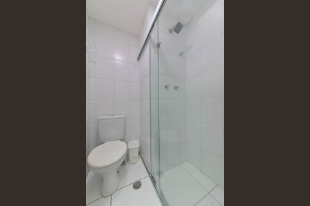 Banheiro de apartamento para alugar com 2 quartos, 36m² em Americanópolis, São Paulo