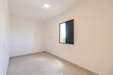 Apartamento para alugar com 2 quartos, 57m² em Outeiro de São Fernando, Barueri