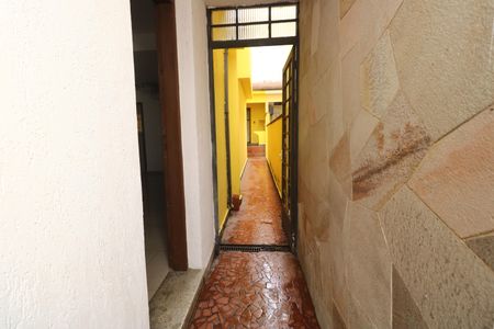 Casa para alugar com 125m², 2 quartos e 2 vagasCorredor