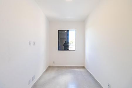 Apartamento para alugar com 3 quartos, 68m² em Outeiro de São Fernando, Barueri