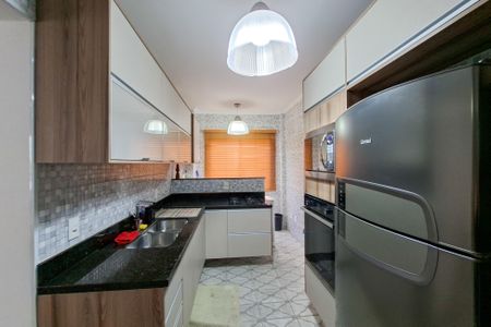 Apartamento para alugar com 154m², 4 quartos e 2 vagasCozinha 