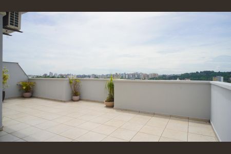 Apartamento para alugar com 140m², 1 quarto e 1 vaga