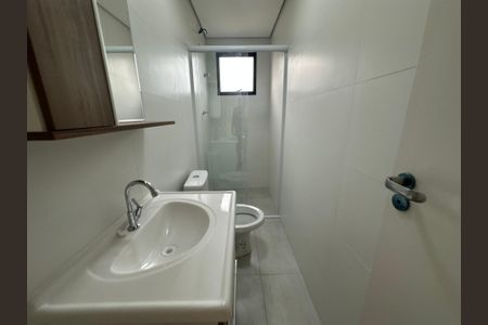 Apartamento para alugar com 60m², 2 quartos e 2 vagasBanheiro