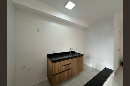 Apartamento para alugar com 60m², 2 quartos e 2 vagasCozinha