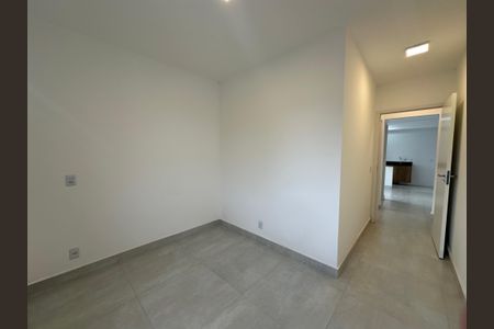 Apartamento para alugar com 60m², 2 quartos e 2 vagasQuarto