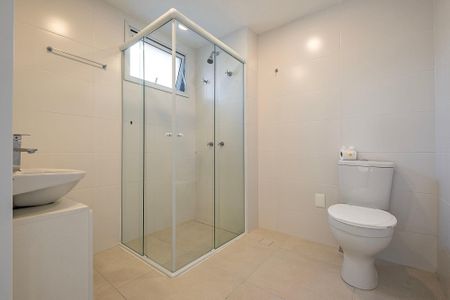 Studio para alugar com 29m², 1 quarto e sem vaga Studio para alugar com 29m², 1 quarto e sem vagaBanheiro social