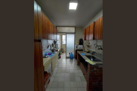 Cozinha de apartamento para alugar com 3 quartos, 65m² em Campo Belo, São Paulo