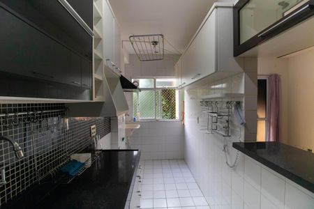 Apartamento à venda com 76m², 2 quartos e 1 vagaCozinha e Área de Serviço