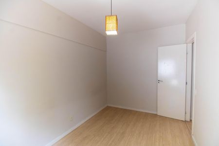 Apartamento à venda com 76m², 2 quartos e 1 vagaSuíte 