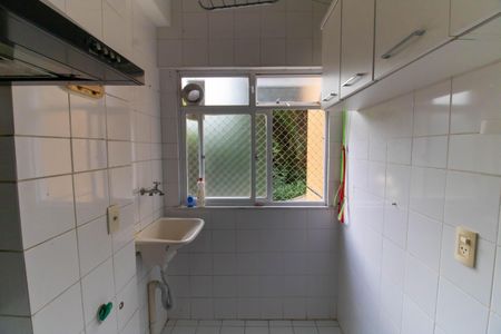 Apartamento à venda com 76m², 2 quartos e 1 vagaCozinha e Área de Serviço