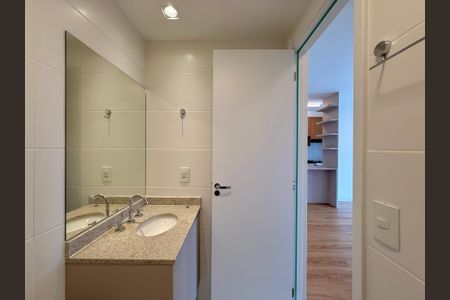 Apartamento à venda com 66m², 2 quartos e 1 vagaBanheiro Social 