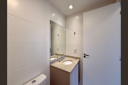Apartamento à venda com 66m², 2 quartos e 1 vagaBanheiro Social 