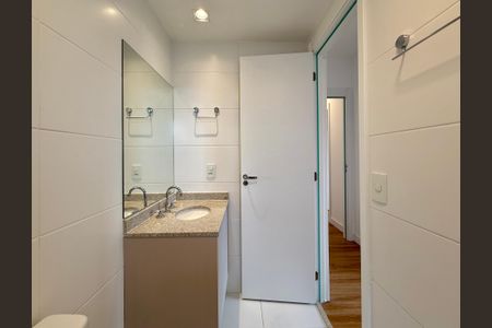 Apartamento à venda com 66m², 2 quartos e 1 vagaBanheiro Suíte 
