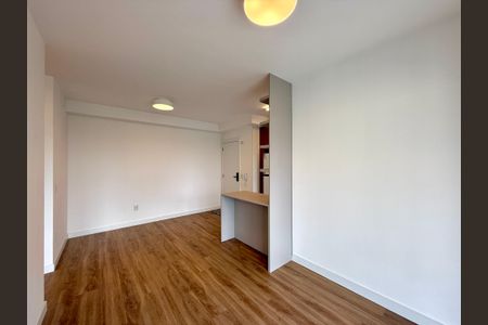 Sala  de apartamento à venda com 2 quartos, 66m² em Santo Amaro, São Paulo