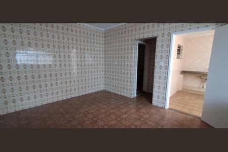 Casa à venda com 171m², 3 quartos e 3 vagasCozinha 