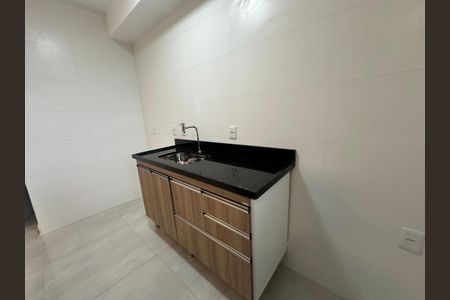 Apartamento para alugar com 57m², 2 quartos e 1 vagaCozinha