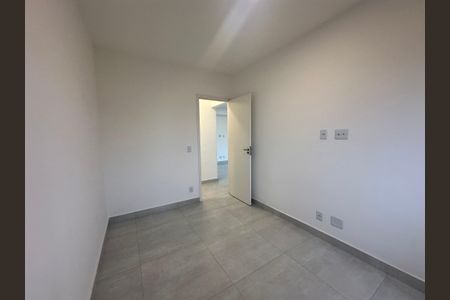 Apartamento para alugar com 57m², 2 quartos e 1 vagaQuarto 1