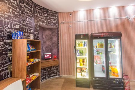 Apartamento para alugar com 85m², 2 quartos e 2 vagasMercado