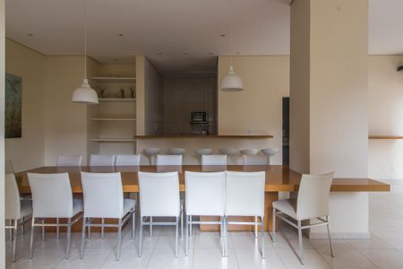 Apartamento para alugar com 85m², 2 quartos e 2 vagasÁrea comum - Salão de festas